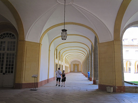 Fichier:ClunyAbbayeInt (52).jpg