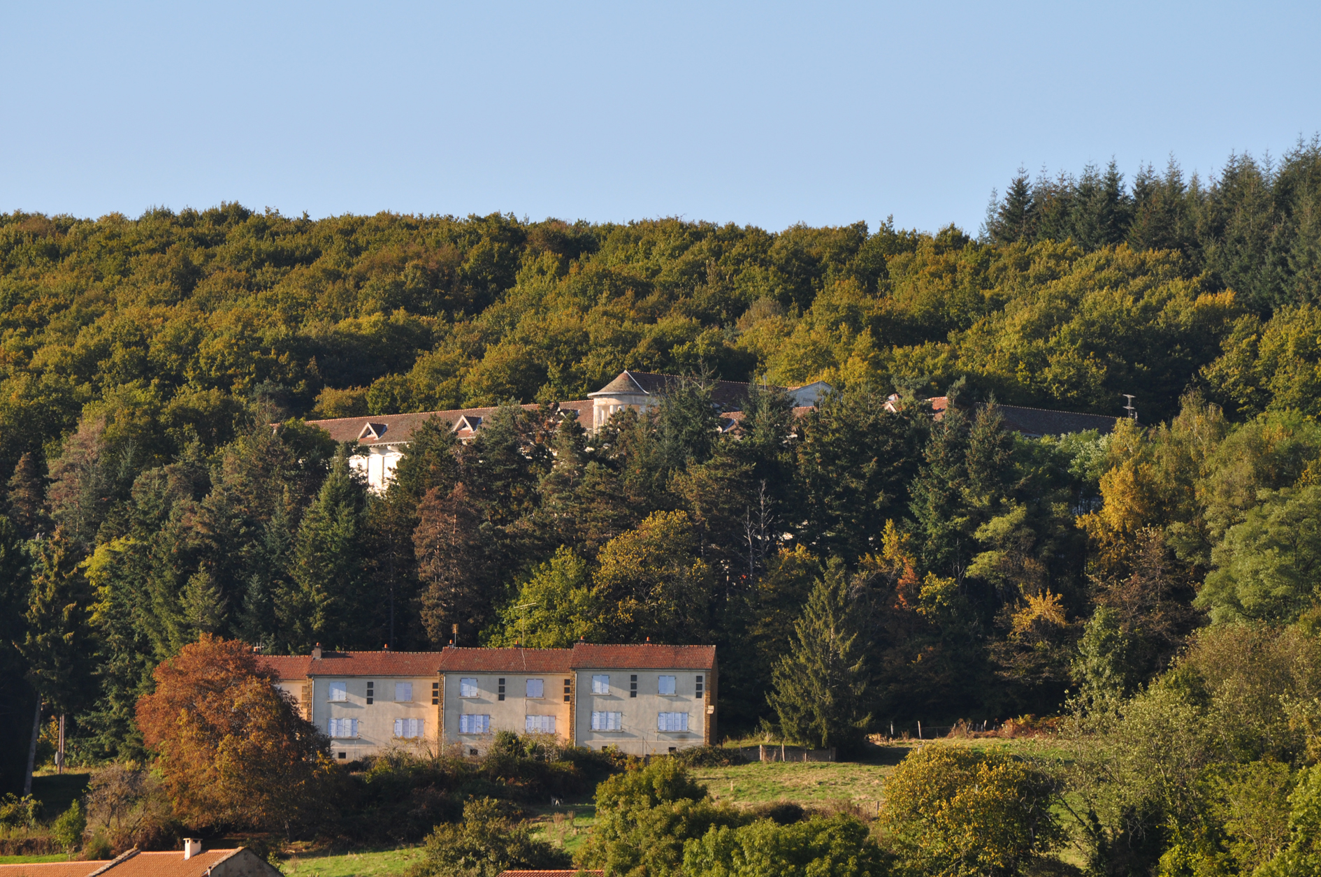 Bergesserin Hopital-Sanatorium-vueEnsemble.jpg