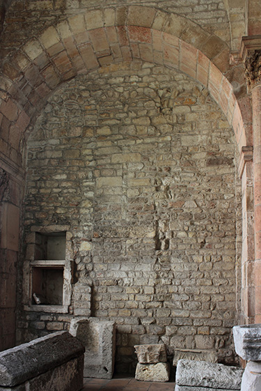 Fichier:VieuxSaintVincentIntérieur (23).jpg