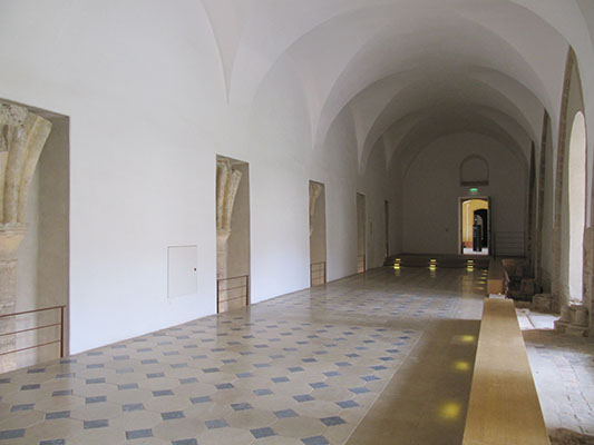 Fichier:ClunyAbbayeInt (60).jpg