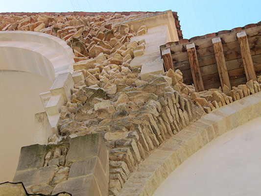 Fichier:ClunyAbbayeExt (72).jpg