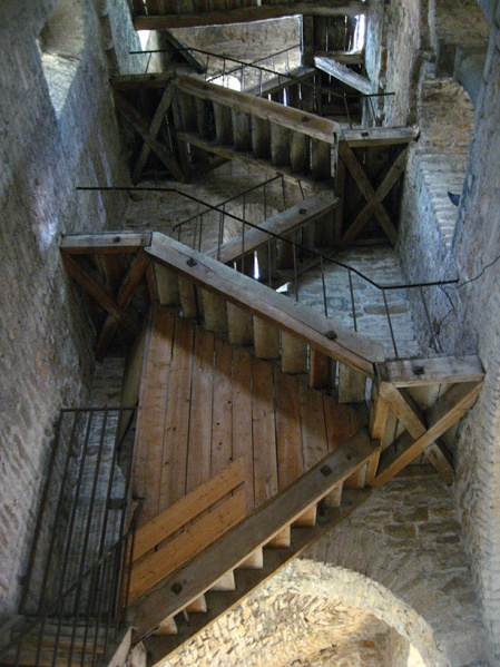 Fichier:TournusAbbatialeInt (138).JPG