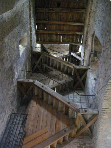 Fichier:TournusAbbatialeInt (139).JPG