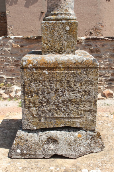 Fichier:BrayEgliseExt (36).JPG