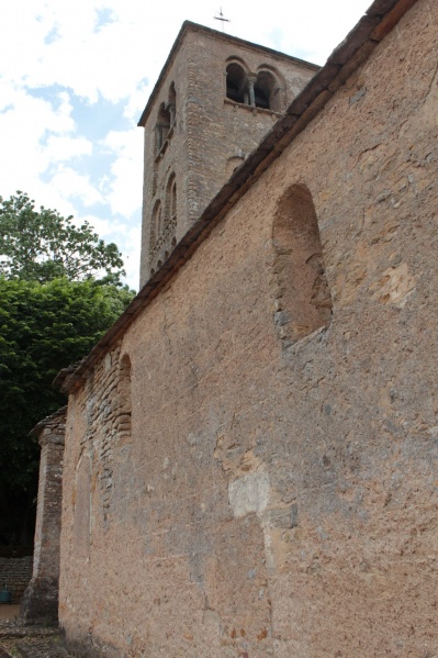 Fichier:MassyEgliseExt (45).jpg