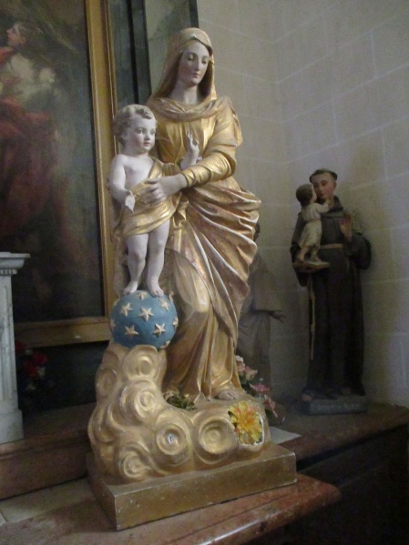 Fichier:OzenayEgliseInt (69).JPG