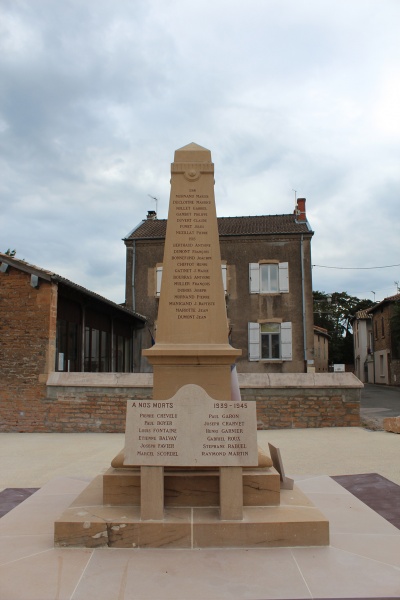 Fichier:HurignyMonumentMorts (2).JPG