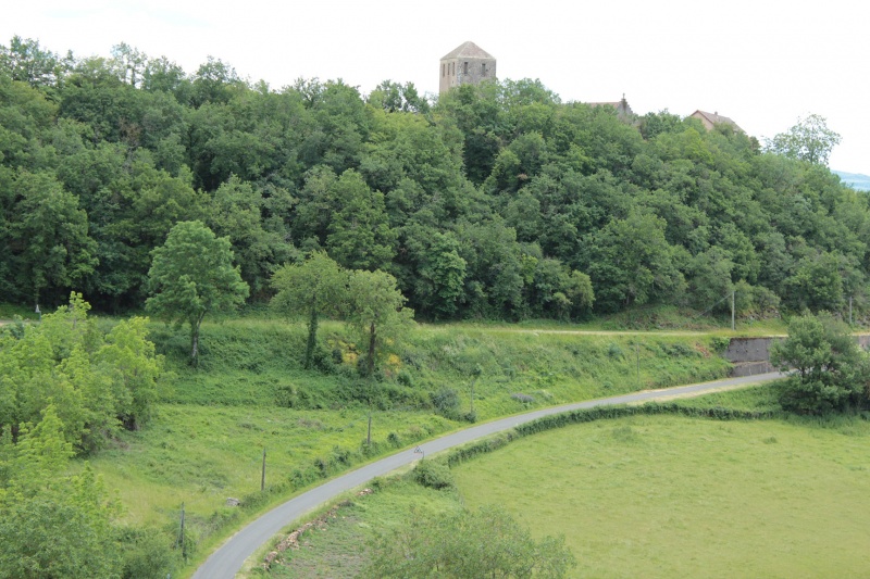 Fichier:ChâteauEgliseExt (1).JPG