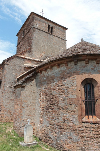 Fichier:BurgyEgliseExt (11).JPG