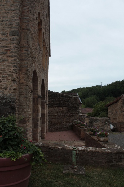 Fichier:JalognyEgliseExt (68).JPG