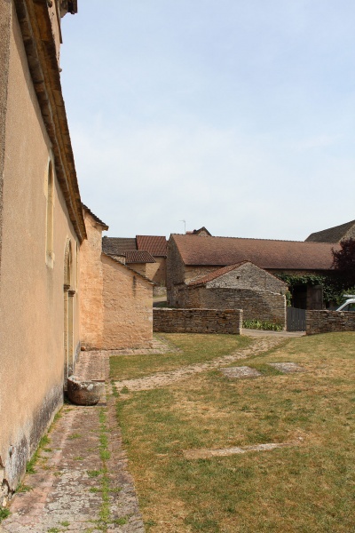 Fichier:BlanotEgliseExt (60).JPG