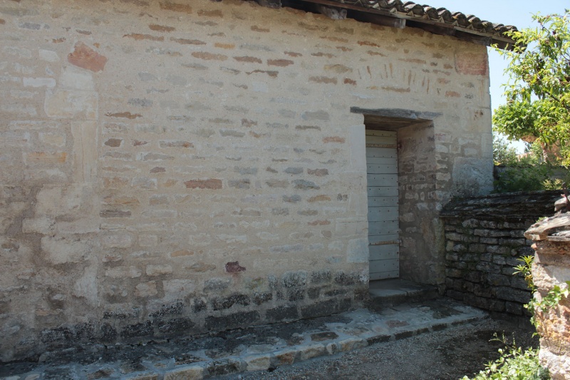 Fichier:LeVillarsEgliseExt (23).JPG