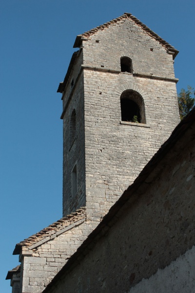 Fichier:LysEgliseExt (18).JPG
