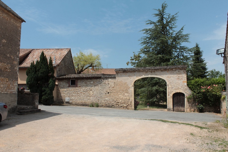 Fichier:VérizetEgliseExt (4).JPG