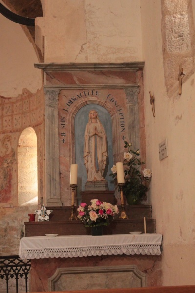 Fichier:SaintMarcelinDeCrayEgliseInt (14).JPG