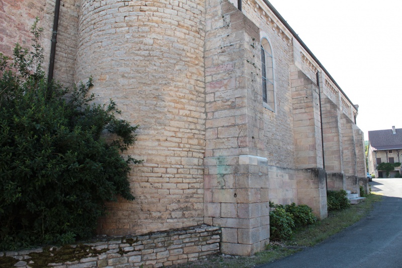 Fichier:SaintGengouxEgliseExt (41).JPG