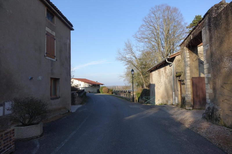 Fichier:Rue de Saint-Albain.jpeg