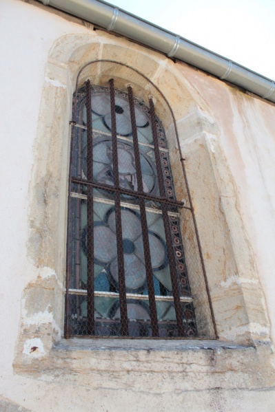 Fichier:SaintYthaireEgliseExt (22).JPG