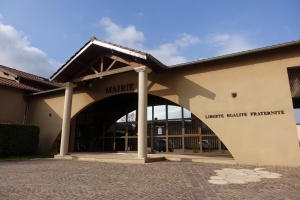 Mairie de Chaintré.jpeg