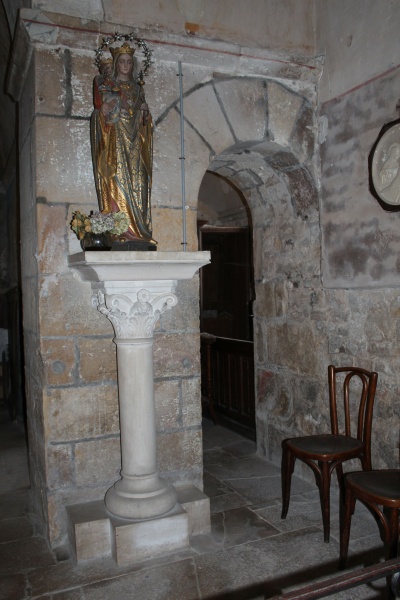 Fichier:SaintRomainDesIlesEglise (78).JPG