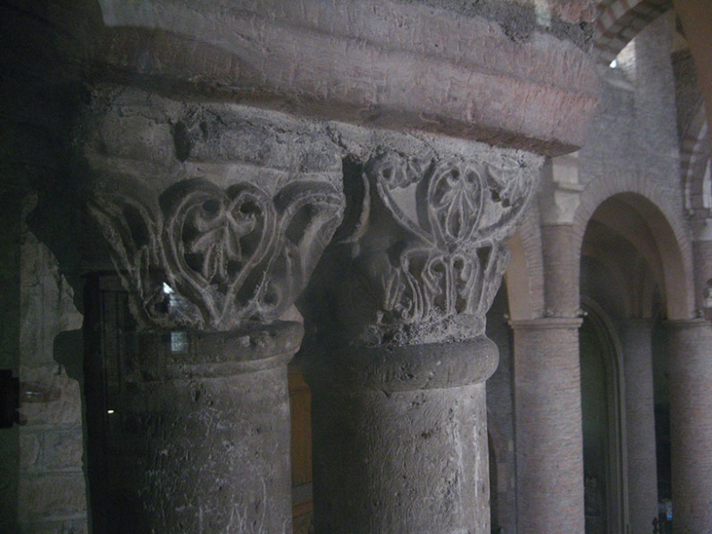 Fichier:TournusAbbatialeInt (165).JPG