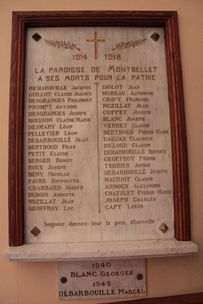 Fichier:MontbelletEgliseInt (12).JPG