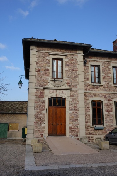 Fichier:Mairie de Pruzilly.jpeg
