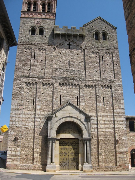 Fichier:TournusAbbatialeExt (58).JPG