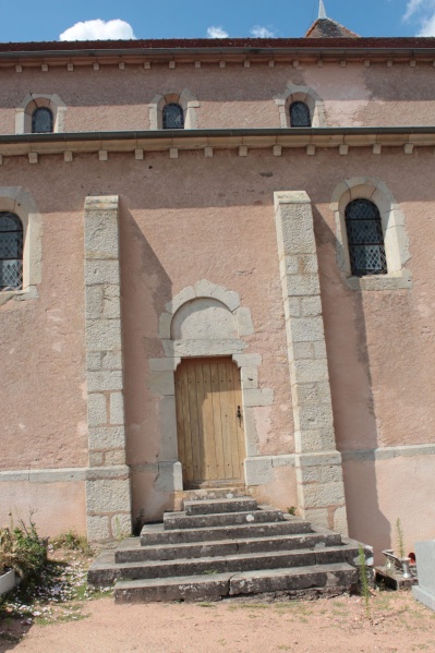 Fichier:PressySousDondinEgliseExt (10).JPG