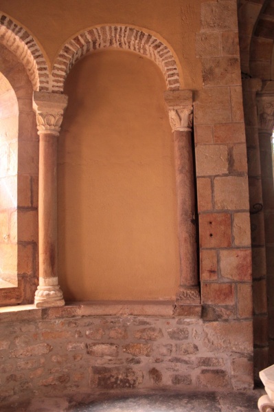 Fichier:SaintAndréLeDésertEgliseInt (36).JPG