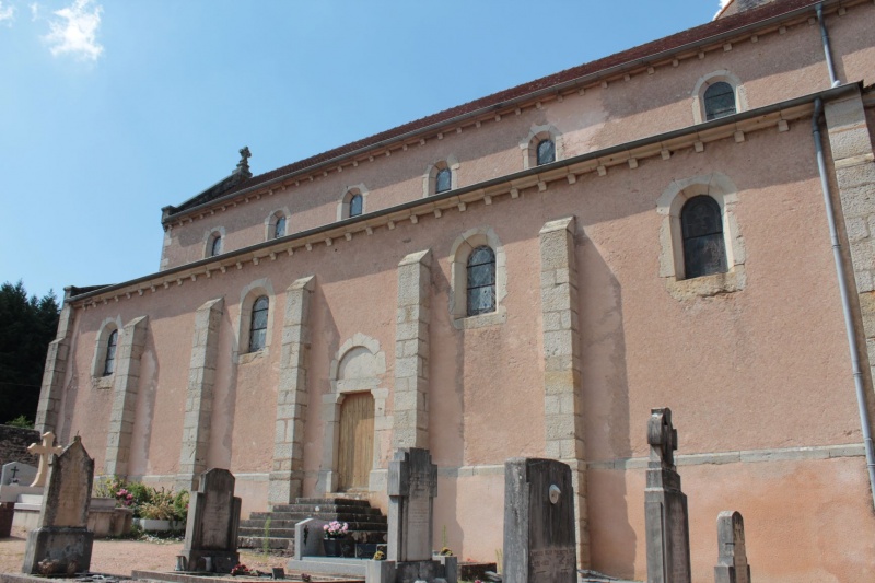 Fichier:PressySousDondinEgliseExt (11).JPG
