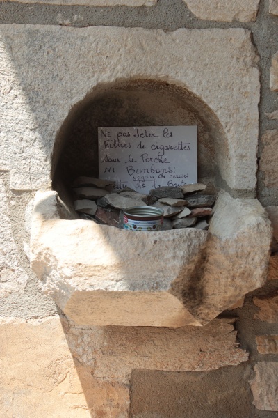Fichier:MontbelletEgliseExt (20).JPG