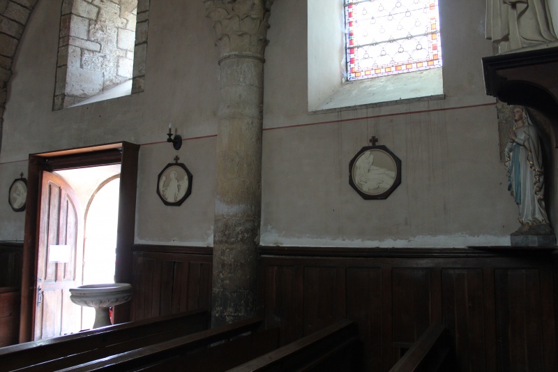 Fichier:SaintRomainDesIlesEglise (41).JPG