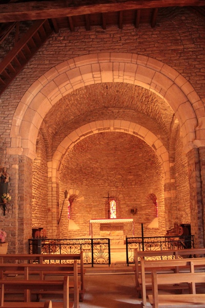 Fichier:SolutréEglise (42).JPG