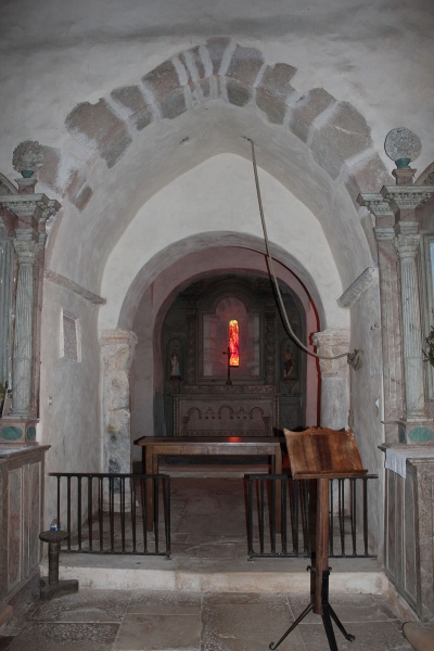 Fichier:BrayEgliseInt (14).JPG