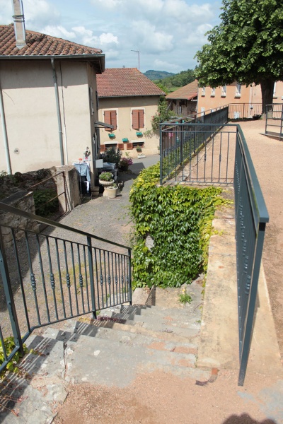 Fichier:TramblyEgliseExt (35).JPG