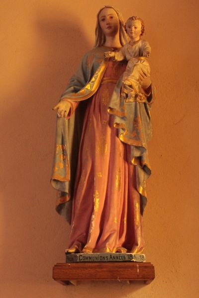 Fichier:MontbelletEgliseInt (27).JPG