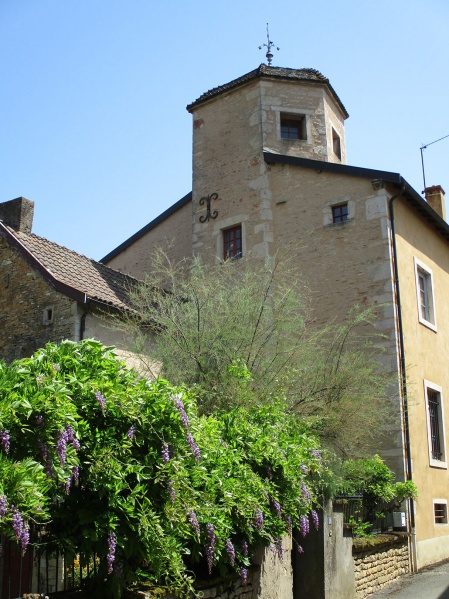Fichier:OzenayPatrimoine (7).JPG
