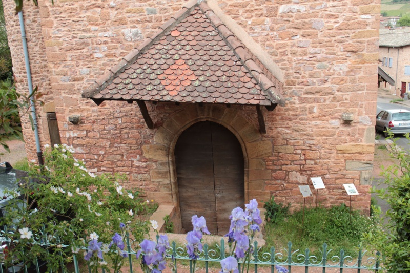 Fichier:LeynesEglise (10).JPG