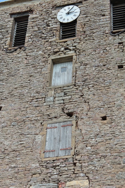 Fichier:ChâteauEgliseExt (55).JPG