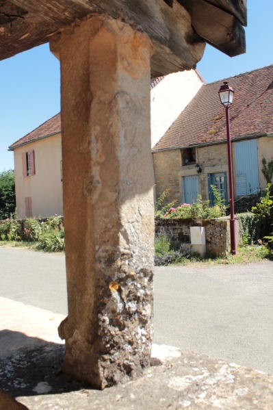 Fichier:SaintClémentSurGuyeEgliseExt (83).JPG