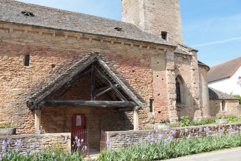 Fichier:SaintClémentSurGuyeEgliseExt (7).JPG