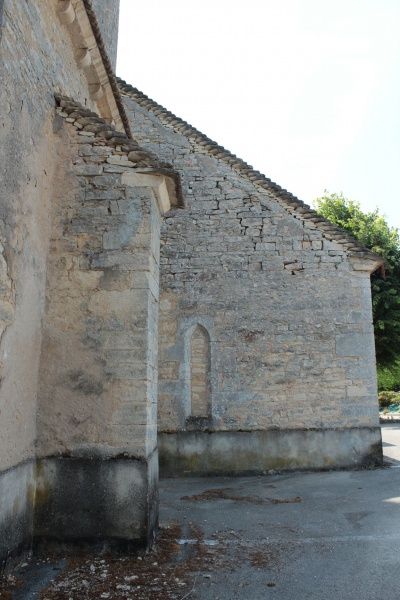 Fichier:MontbelletEgliseExt (46).JPG