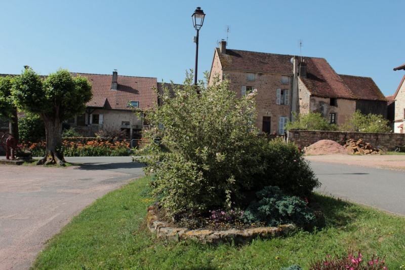 Fichier:SaintAndréLeDésertEgliseExt (8).JPG