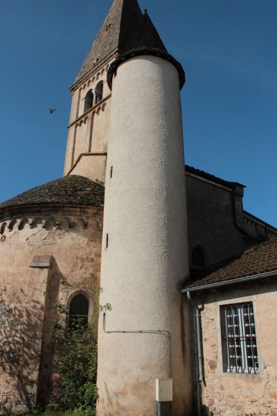 Fichier:TramblyEgliseExt (107).jpg