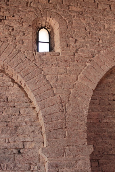 Fichier:BurgyEgliseInt (61).JPG