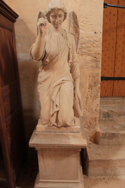 Fichier:MazilleEgliseInt (74).JPG