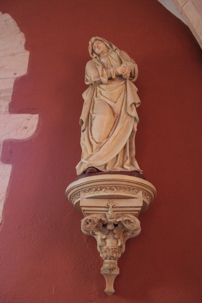 Fichier:MontbelletEgliseInt (46).JPG