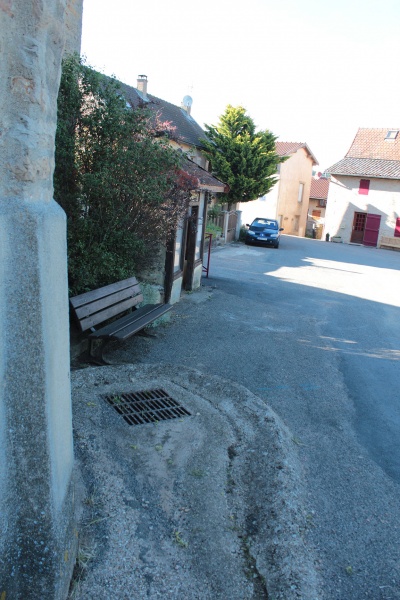Fichier:DonzyLePertuisEgliseExt (21).JPG