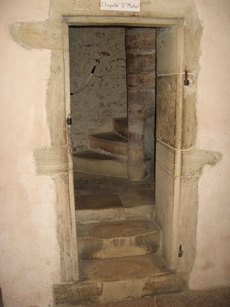 Fichier:TournusAbbatialeInt (116).JPG